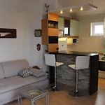 Panorama, 100m From The Water, Rebuild 2020, Penthouse, 2 Teracces, Modern Apartament