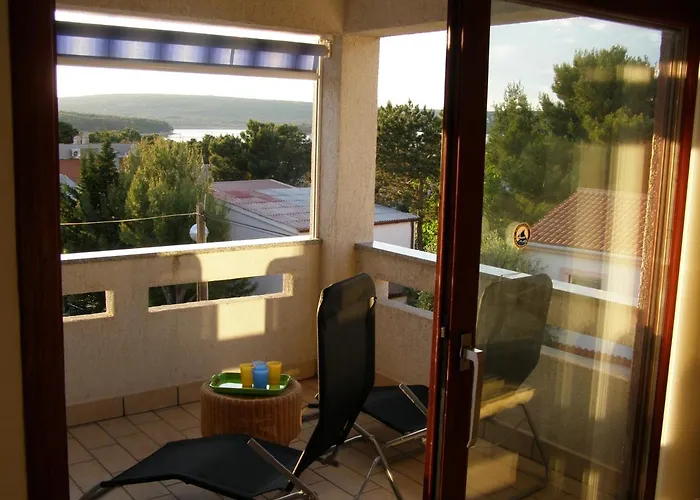 Panorama, 100m From The Water, Rebuild 2020, Penthouse, 2 Teracces, Modern