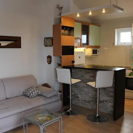Panorama, 100m From The Water, Rebuild 2020, Penthouse, 2 Teracces, Modern Apartmán