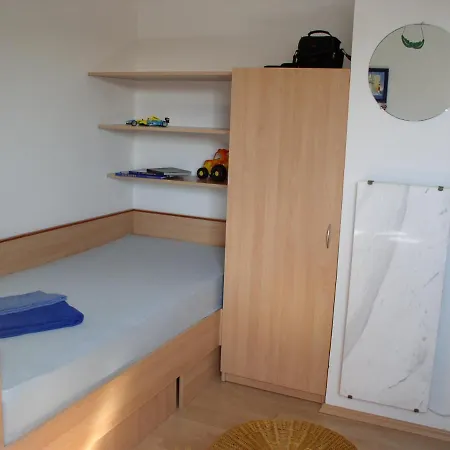 Apartmán Panorama, 100m From The Water, Rebuild 2020, Penthouse, 2 Teracces, Modern Punat